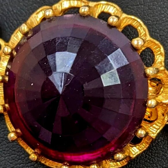 VINTAGE STATEMENT PURPLE CUT GLASS NECKLACE - Picture 3 of 5